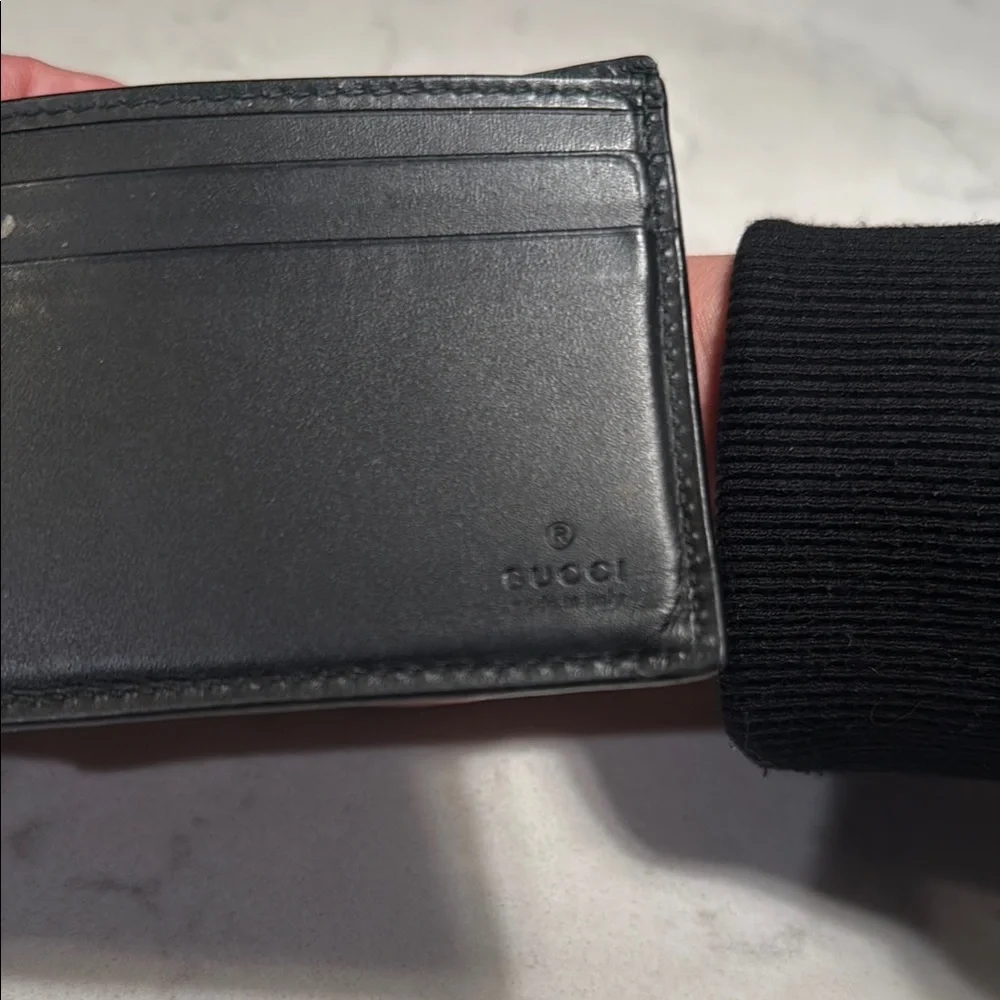 Gucci mens wallet